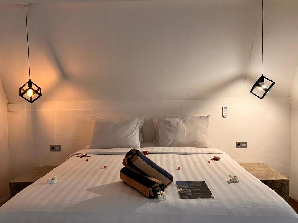 Gili Lumbung Bungalow - 13