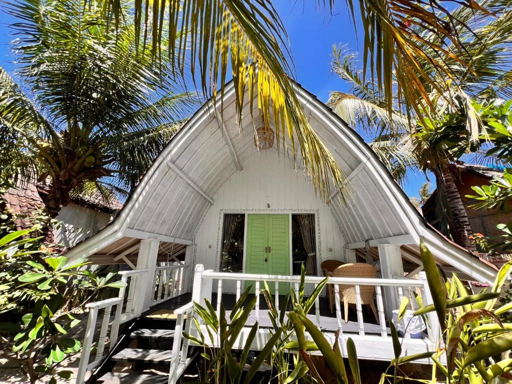 Gili Lumbung Bungalow - 5