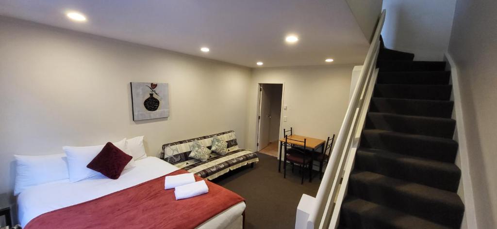 Baden Lodge Motel - PRIVATE SPA Bath - Resim 1