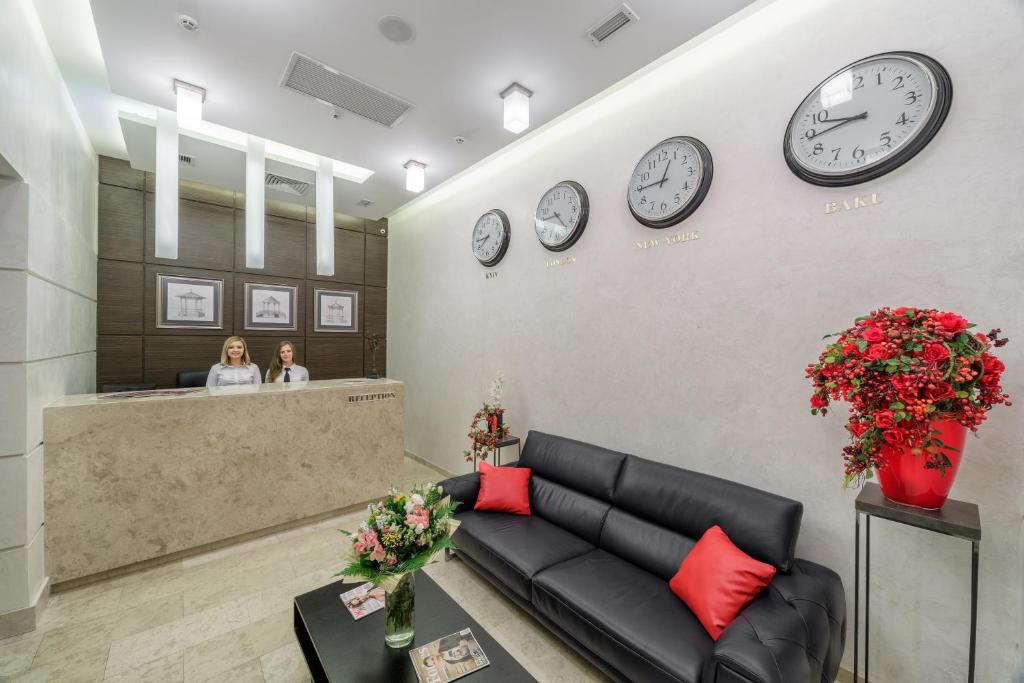 Posezení v ubytování Alarus Luxe Hotel