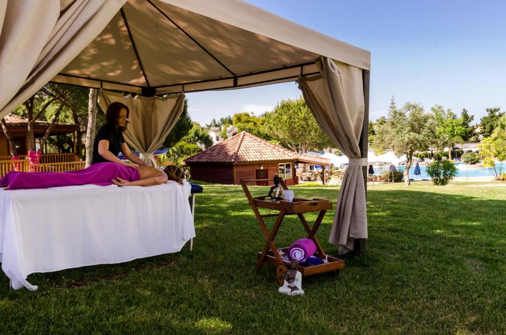 Alfagar Aparthotel - Resim 18