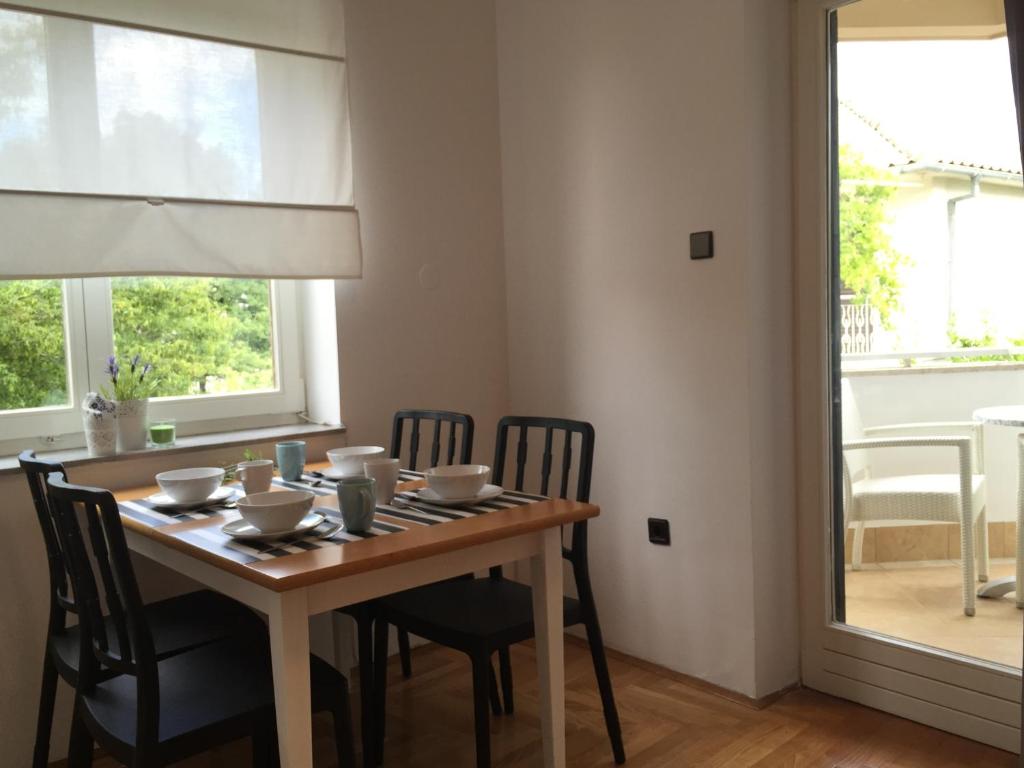 Fotografie z fotogalerie ubytování Apartments Papalinna By Moro v destinaci Malinska