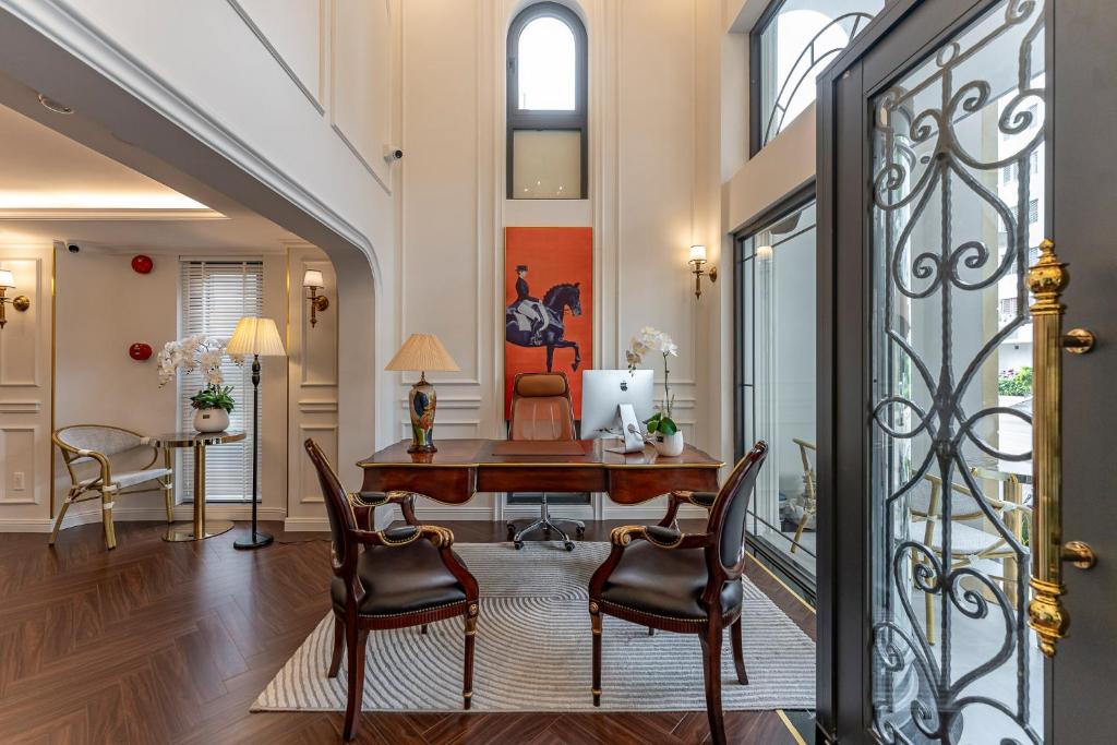 Golden Sun Apartment & Hotel 4