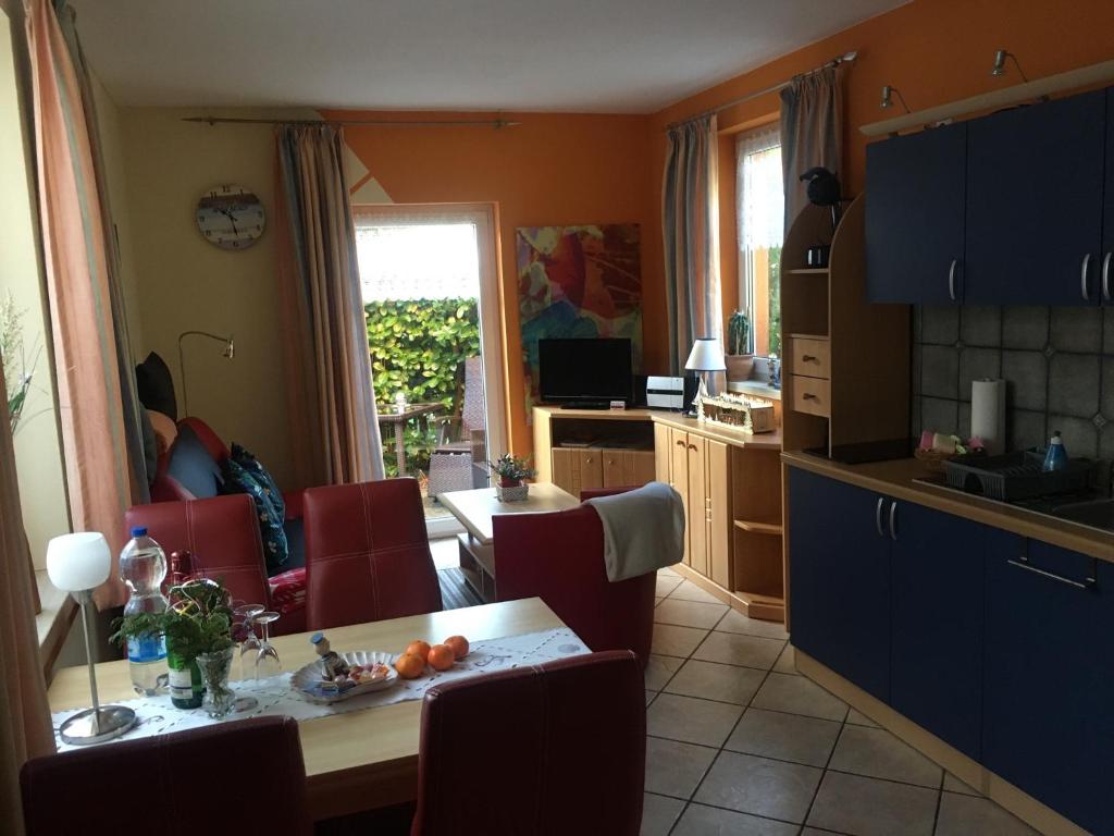 Kuchyň nebo kuchyňský kout v ubytování Ferienhaus mit Terrasse - Insel Usedom