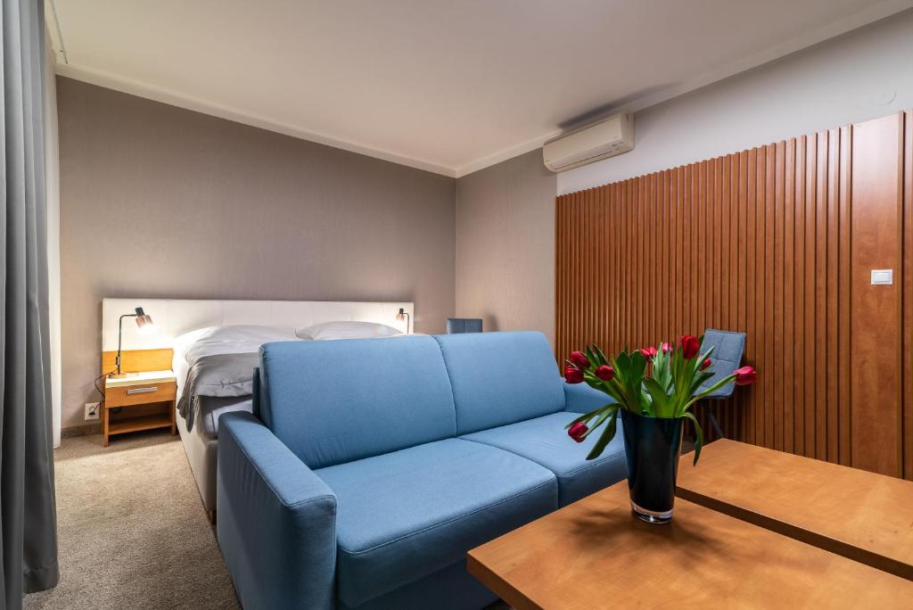 Hotel Karpatia - Double Room With Extra Bed