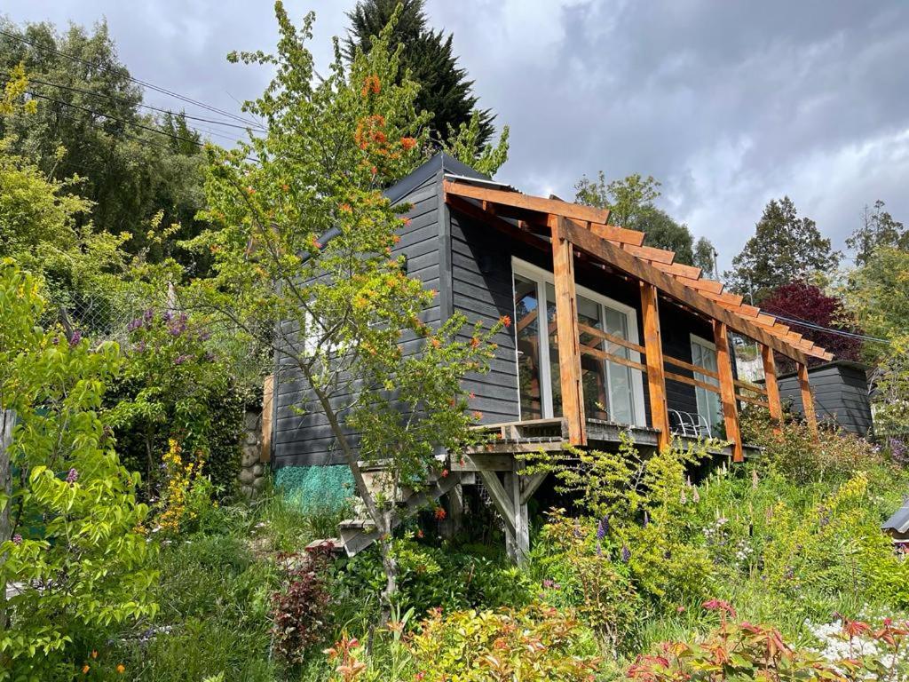 Casita luminosa en el centro de Bariloche! - Housity