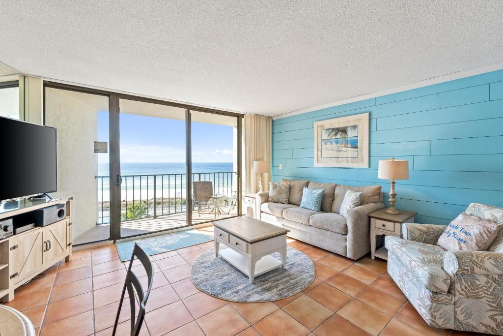 Edgewater Beach Resort by Panhandle Getaways - Apartment With Sea View