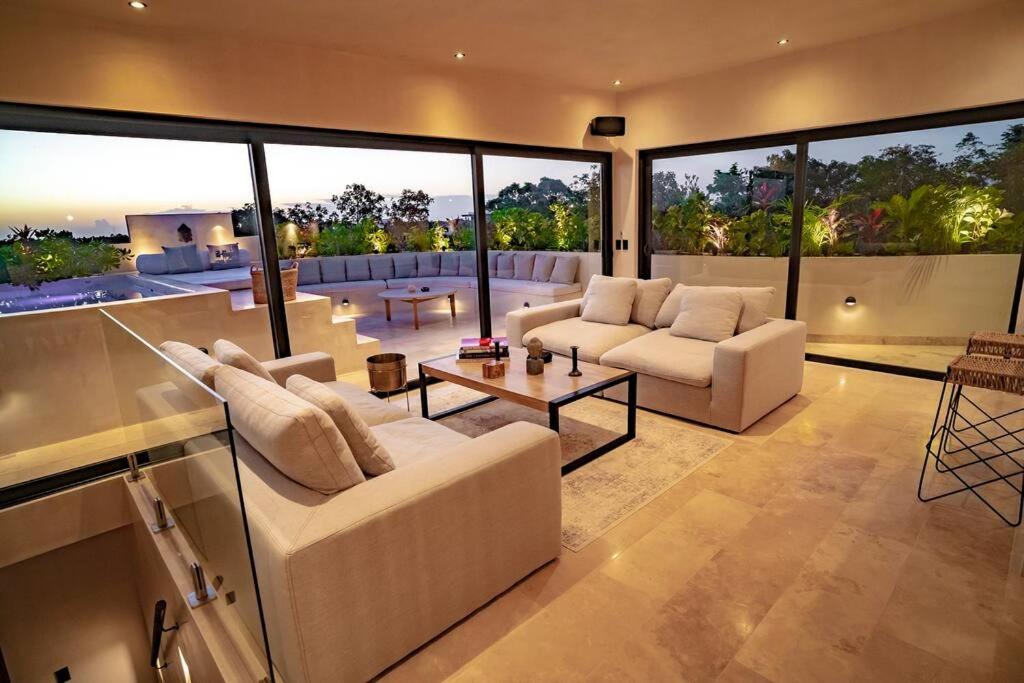 View of Penthouses for sale in Singapore | Boulevard luxury property