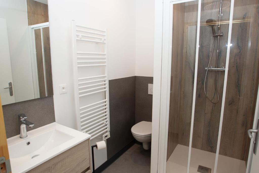 Koupelna v ubytování Appart Hotel Coutances