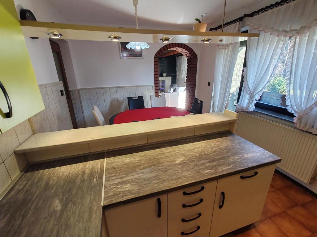 Kuchyň nebo kuchyňský kout v ubytování Apartment Prešeren
