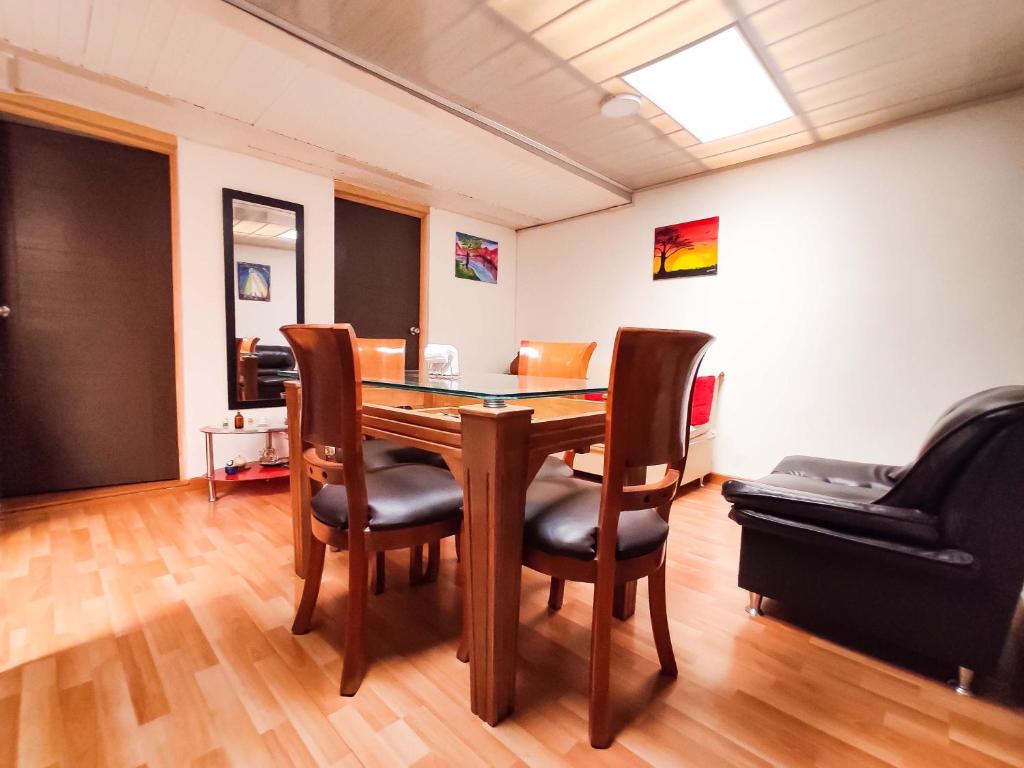 Acogedor Apartamento a 10 minutos del Aeropuerto, Bogotá (updated