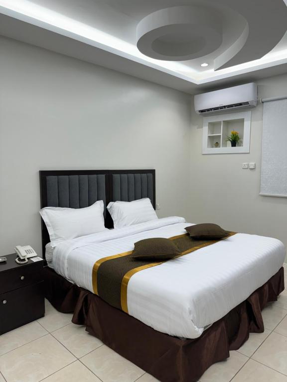 Легло или легла в стая в فندق العنوان الذهبي