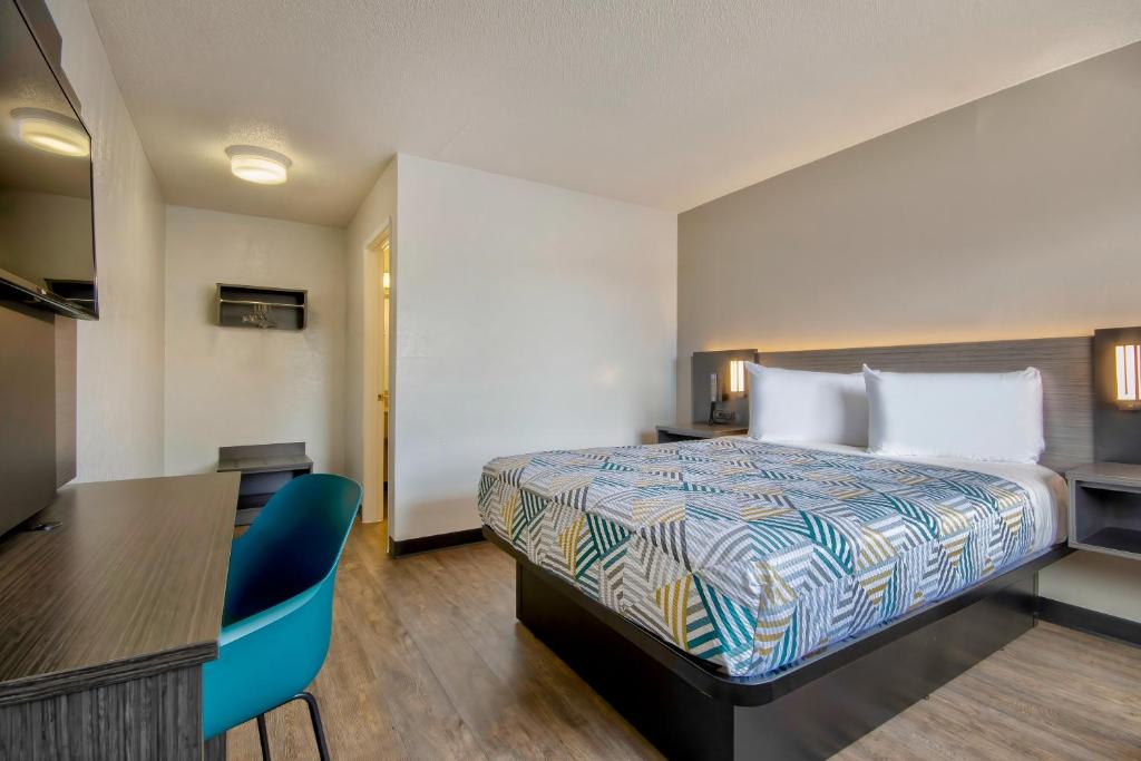 Motel 6 Santa Fe - Queen Room - Non Fumatori