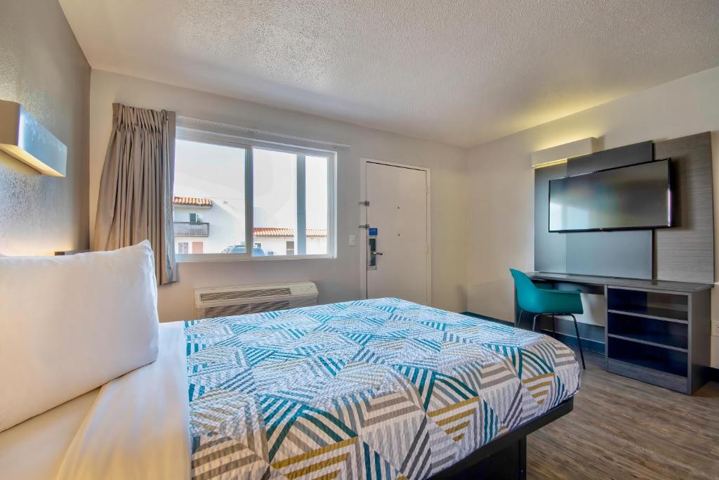 Motel 6 Santa Fe - 