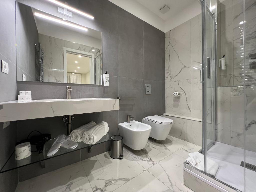 Vittoria's Luxury Rooms - 9