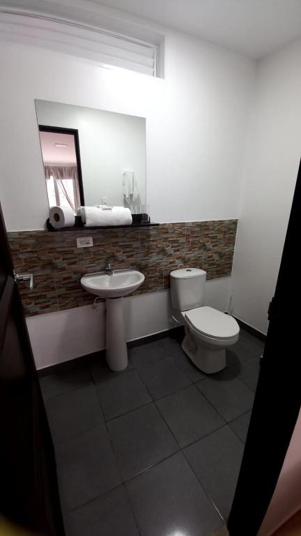 Koupelna v ubytování Hotel Anzea