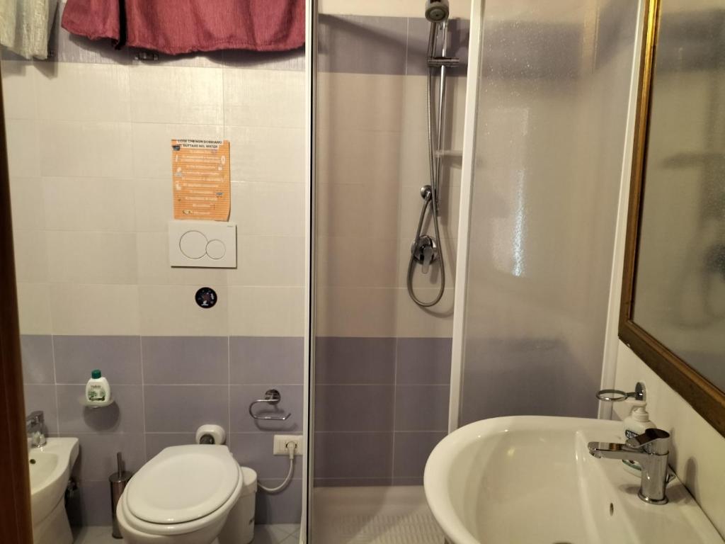 B&B Da Rosa - Doppel- Oder Zweibettzimmer Mit Eigenem Bad