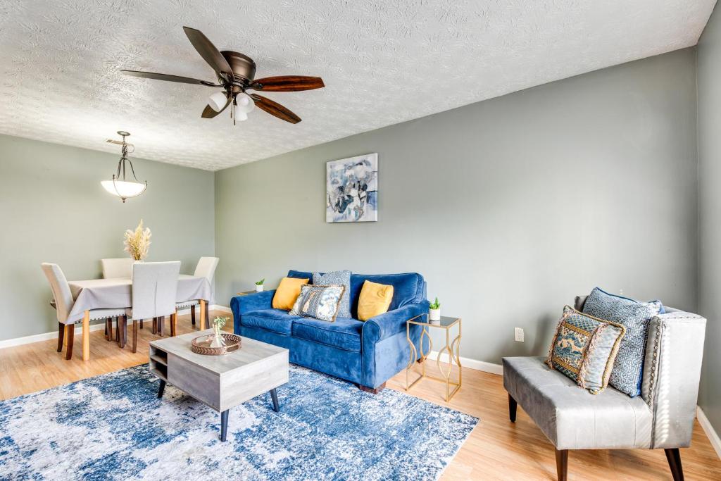 PetFriendly Douglasville Gem 3 Mi to Downtown!, Douglasville