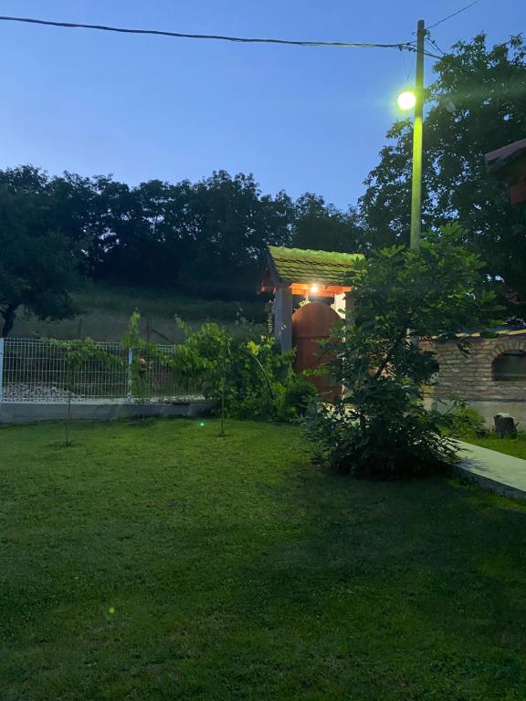 Fotografija u galeriji objekta Kuca na kraju sela u Valjevu