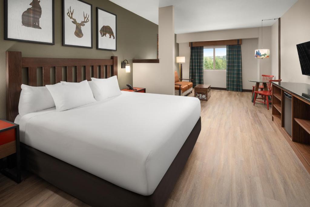Great Wolf Lodge Grand Mound - Luxury King Suite