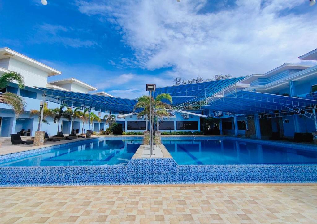 Bazén v ubytování Funtasea Hotel and Beach Resort nebo v jeho okolí