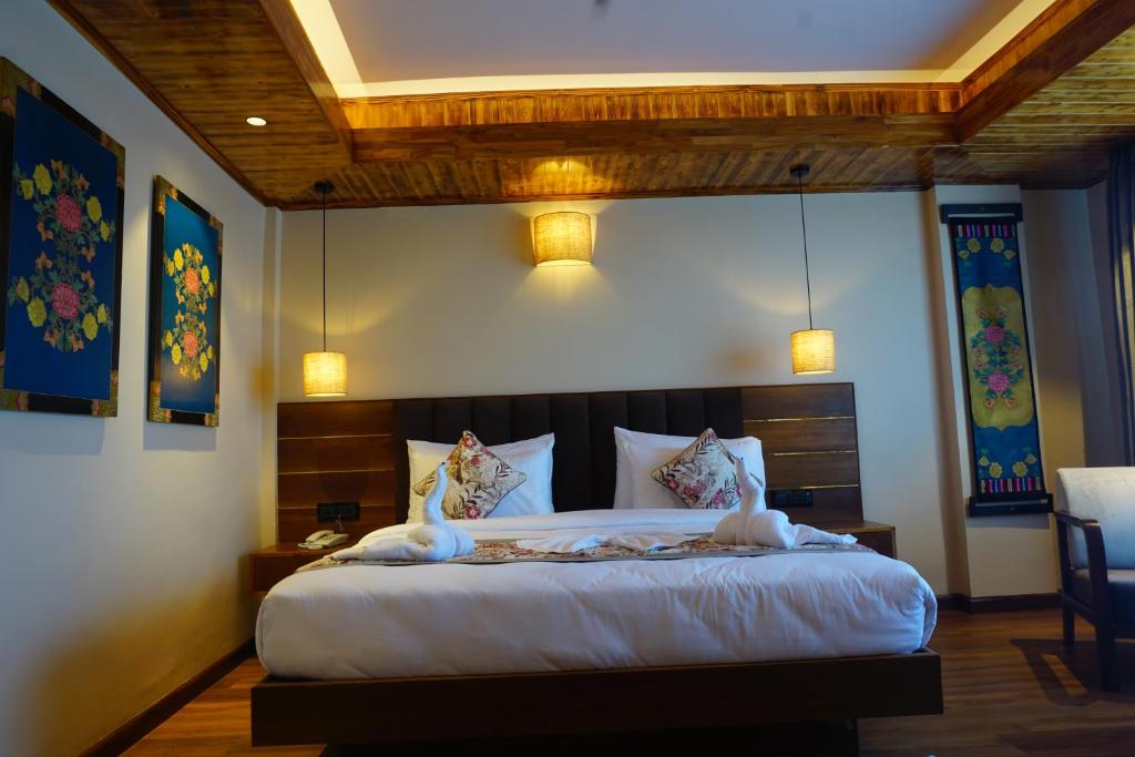 Postel nebo postele na pokoji v ubytování Gakhil Boutique Hotel