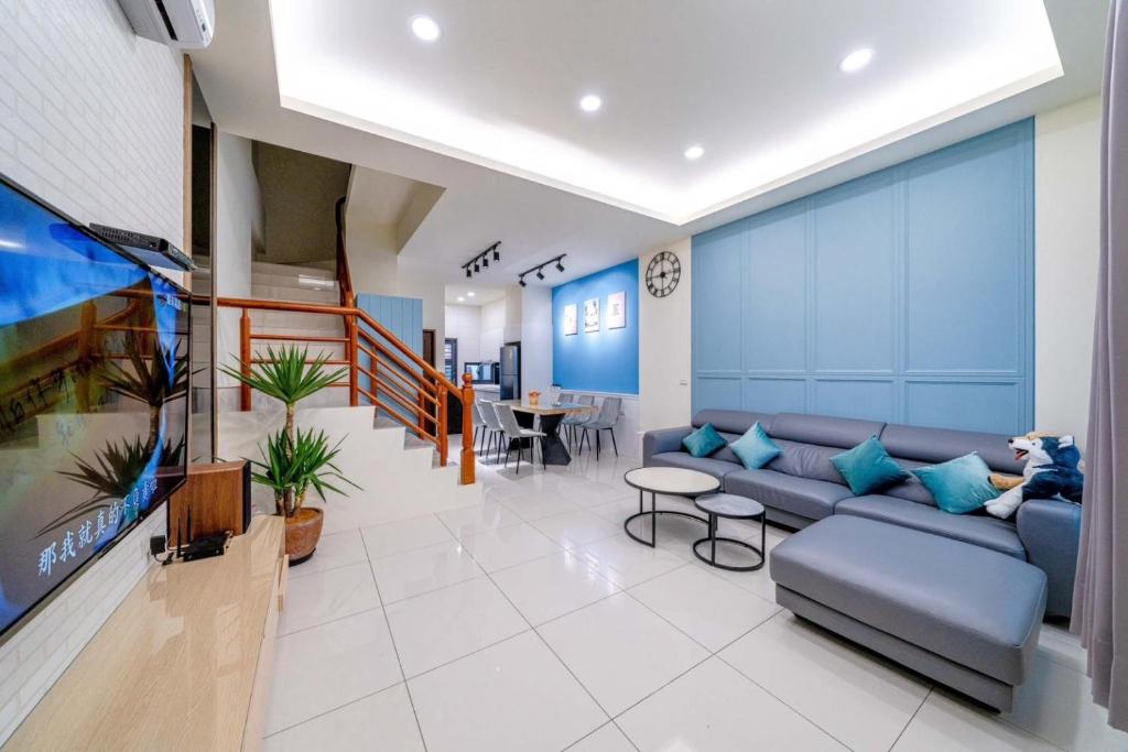 Χώρος καθιστικού στο Little House Homestay