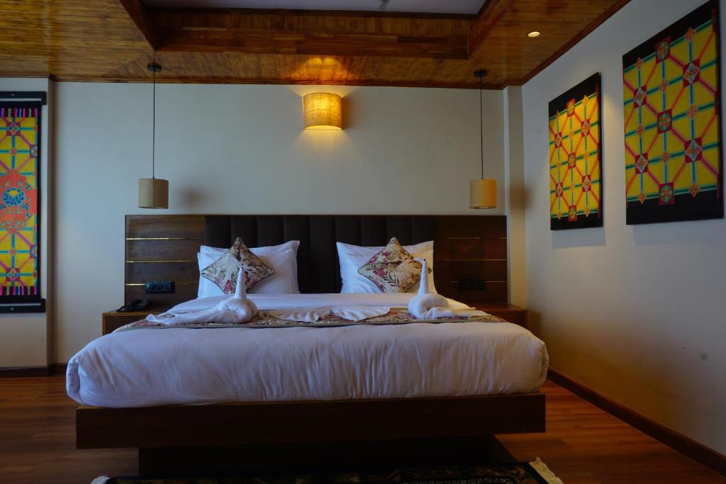 Postel nebo postele na pokoji v ubytování Gakhil Boutique Hotel