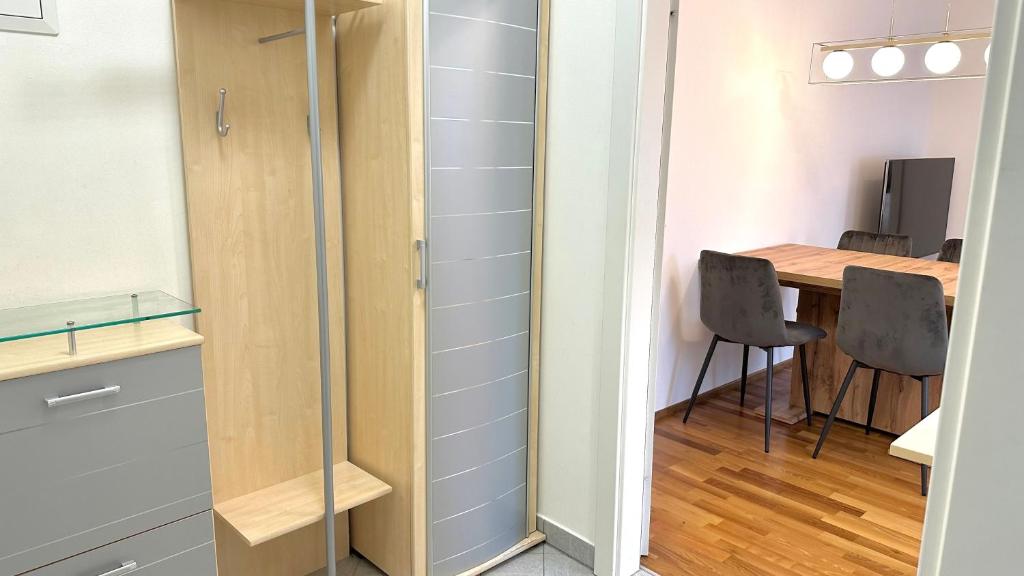 Fotografie z fotogalerie ubytování City Apartment Sankt Pölten v destinaci Sankt Pölten