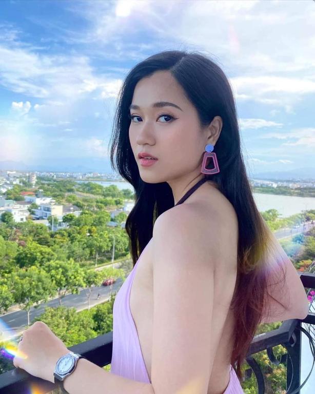 Phòng Giường Đôi Có Ban Công