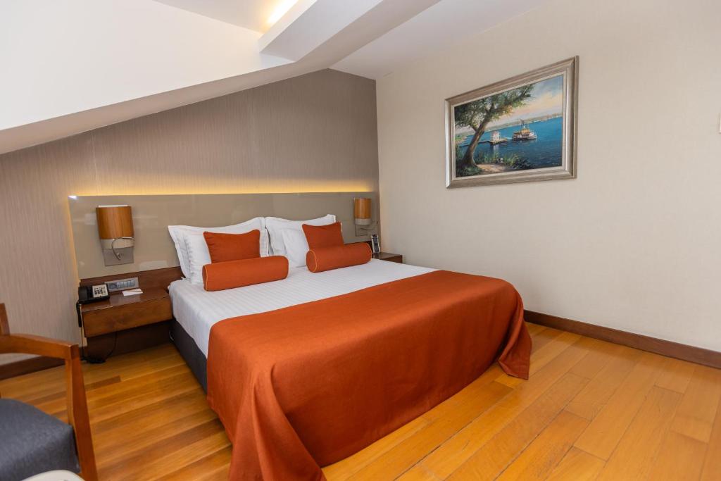 Innova Sultanahmet Istanbul - Double Room With Balcony And Sea View