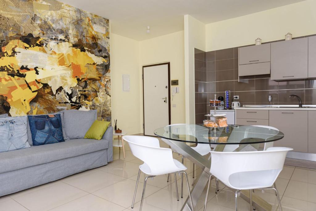 Centralflats 195 Private Apartments - 14