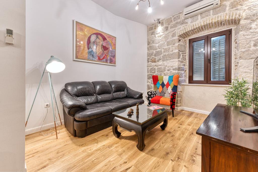 Apartment Talir
