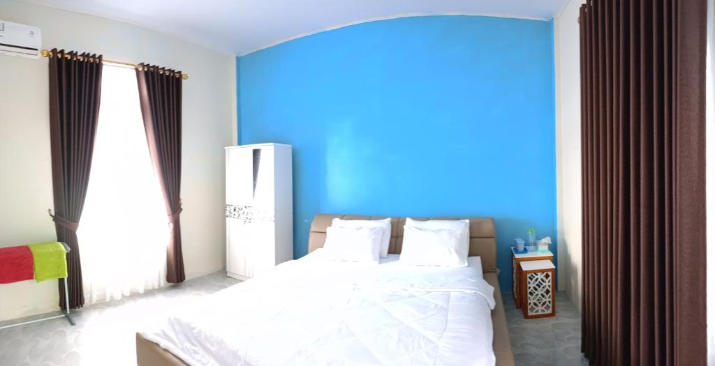 Tangkoko Gallery Guest House and Resto - Habitación Doble