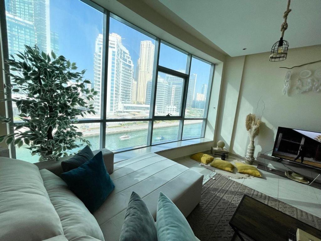 Gallery image of Wonderful two bed room with full marina view in Dubai