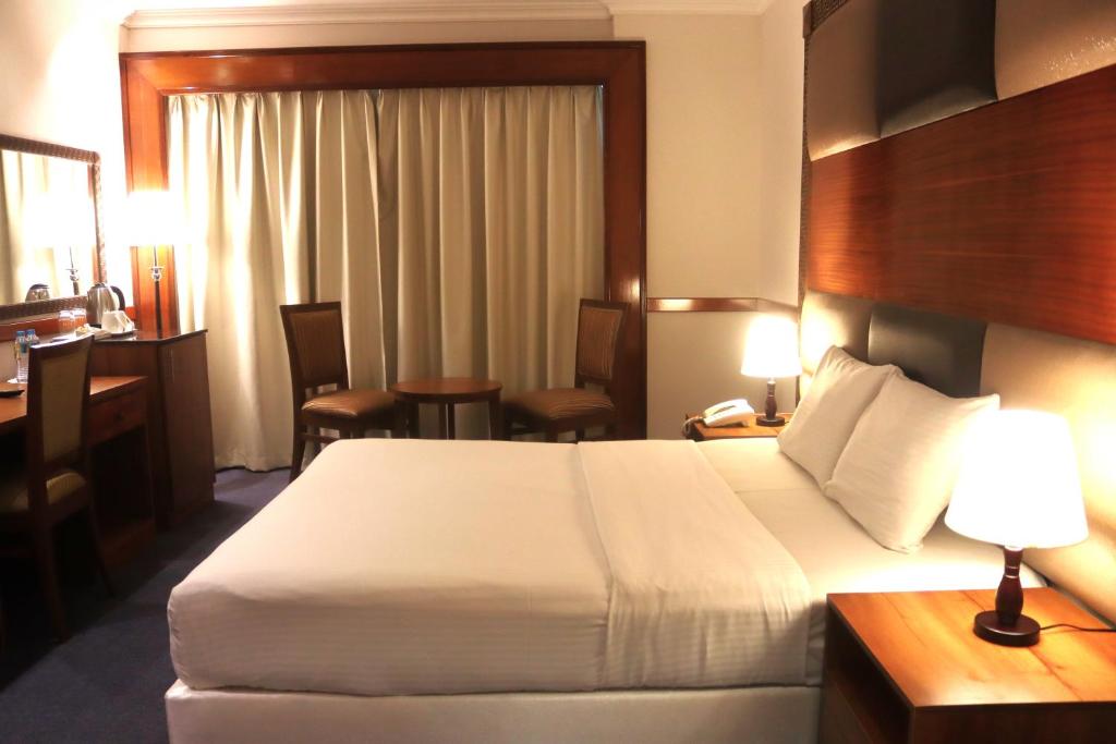 
Deluxe Double Room
