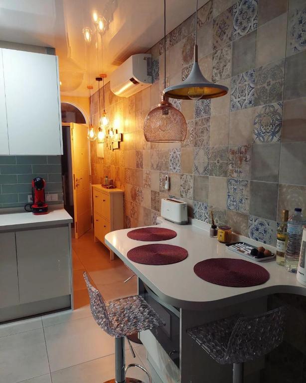 Kuchyňa alebo kuchynka v ubytovaní ORLANDO LUXURY APARTAMENT