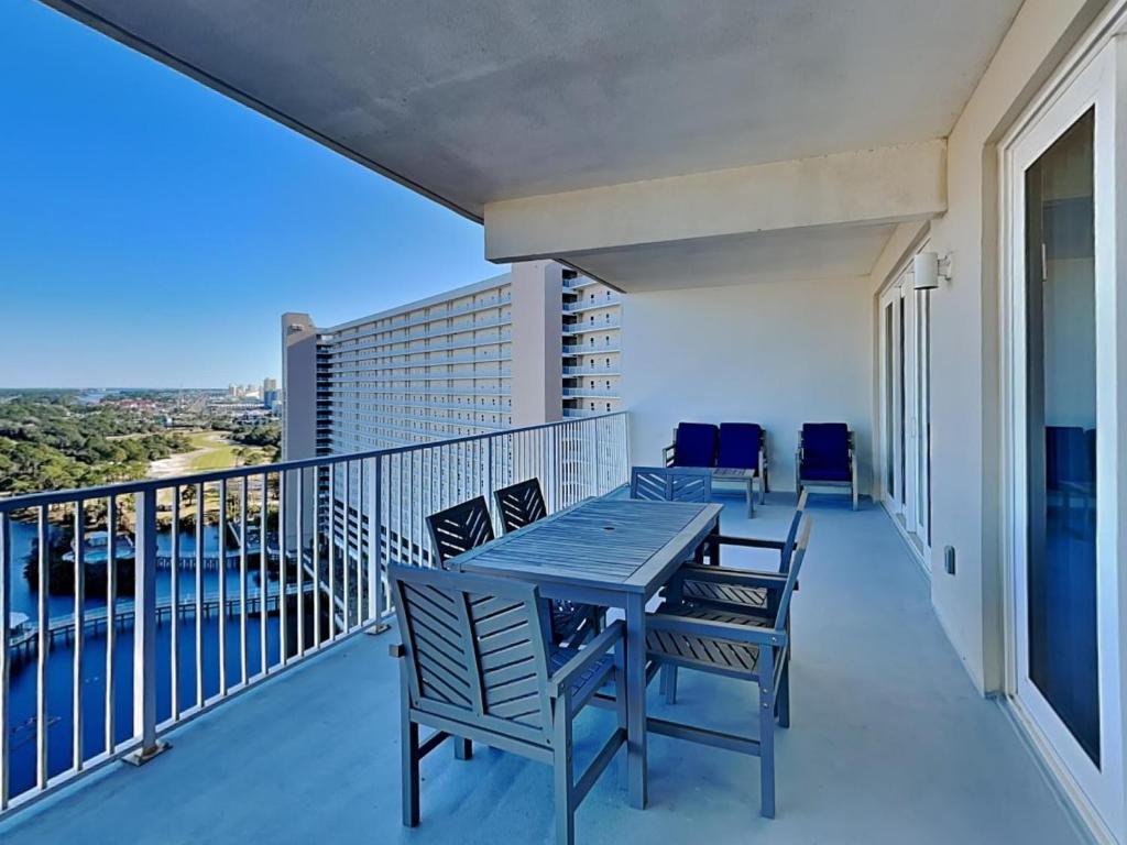 Laketown Wharf 1633, Panama City Beach (updated prices 2026), image size:1024x768