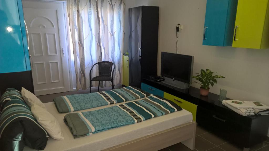 Zdjęcie z galerii obiektu Kazinczy Apartment w mieście Kecskemét