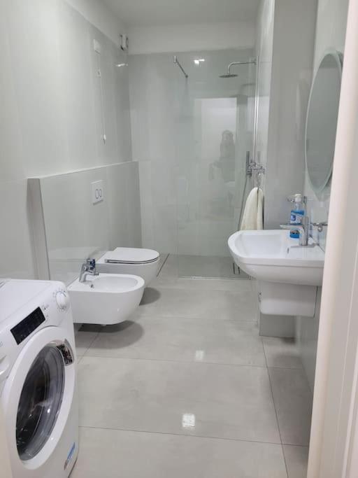 Sui' Apartment - Image 3