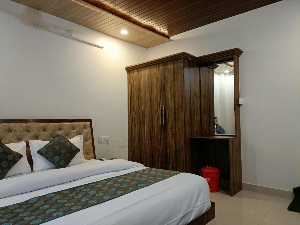 Hotel Karol valley - Housity