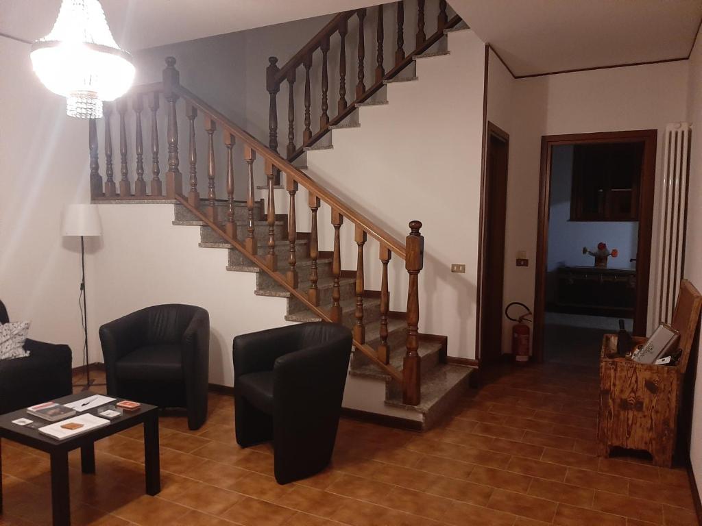 Posezení v ubytování Locanda di Cornoleda
