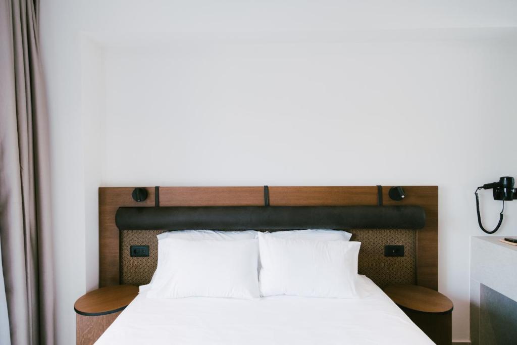 Postel nebo postele na pokoji v ubytování LAN-GO SIVOTA Luxury Living