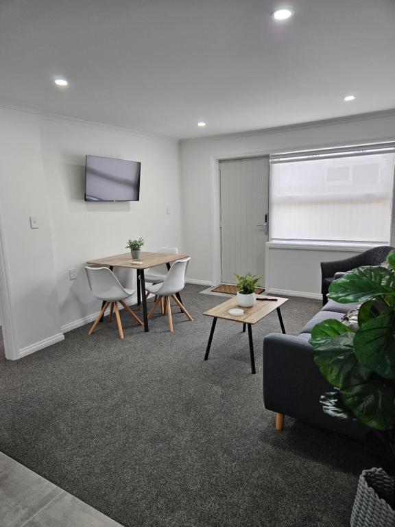 Redwood Apartments - Resim 14