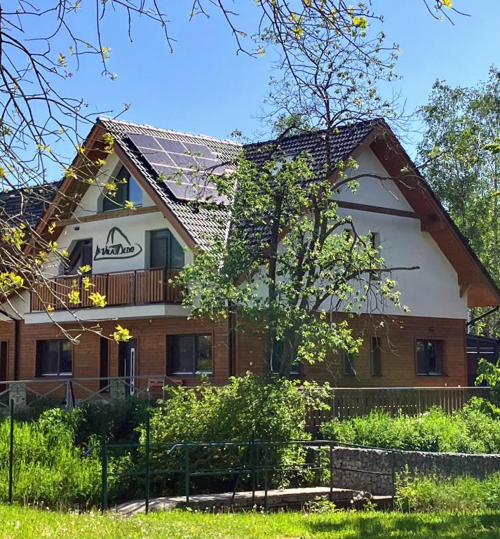 Budova, v ktorej sa penzión nachádza