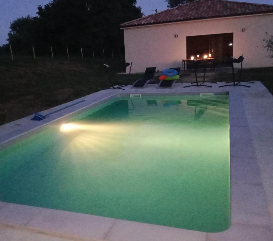 Le Relax - Three-Bedroom House