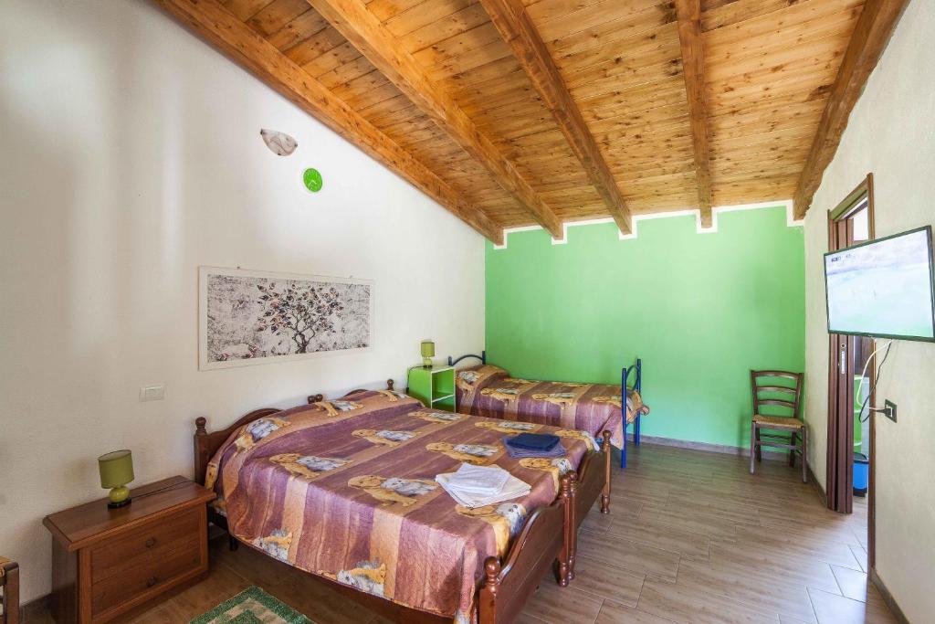 Sa Tanchitta - Quarto Triplo Com Banheiro Privativo