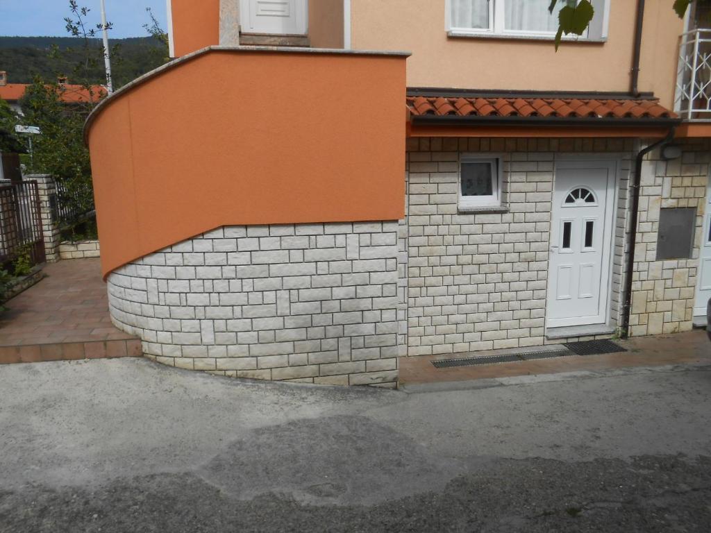 Budova, kde se penzion nachází