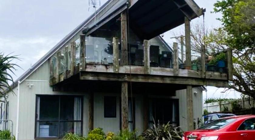 Country Life - Resim 5