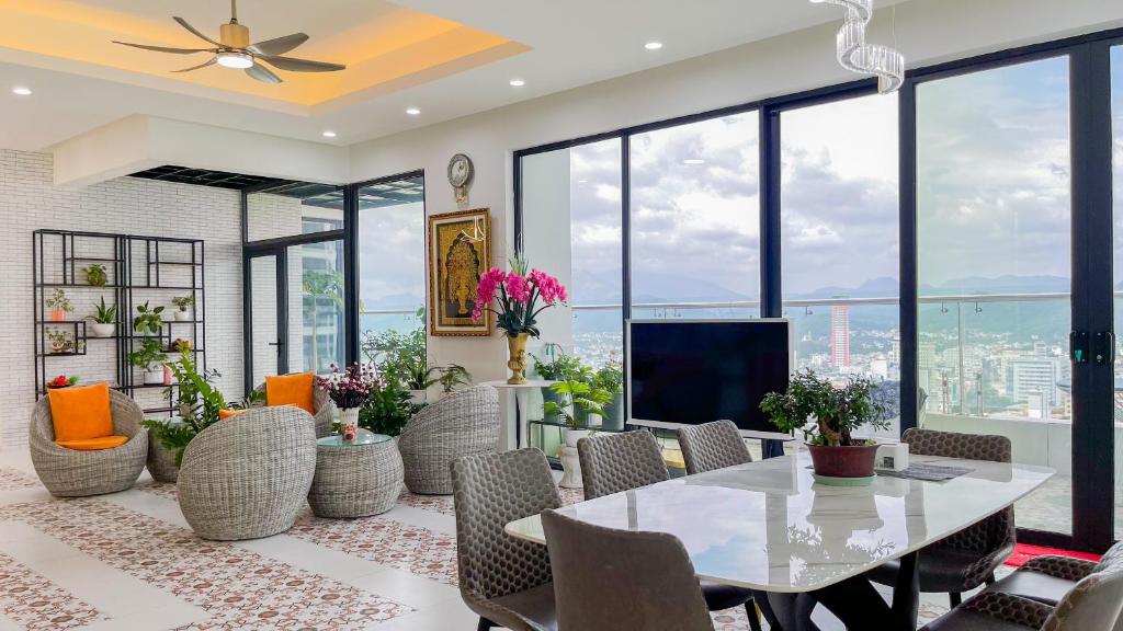 HUD Five Star Apartments - Housity